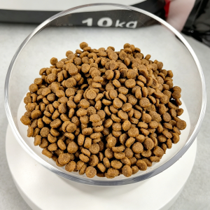Light Round Extruded Kibble